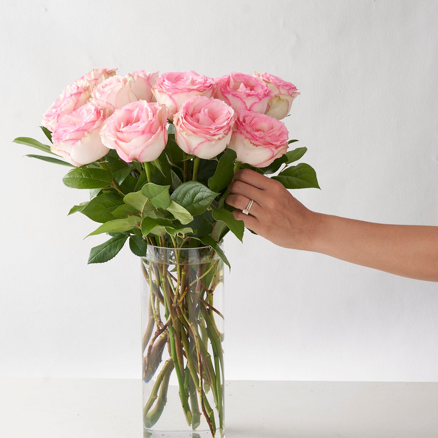 Arrangement floral de 12 roses « Esperance »